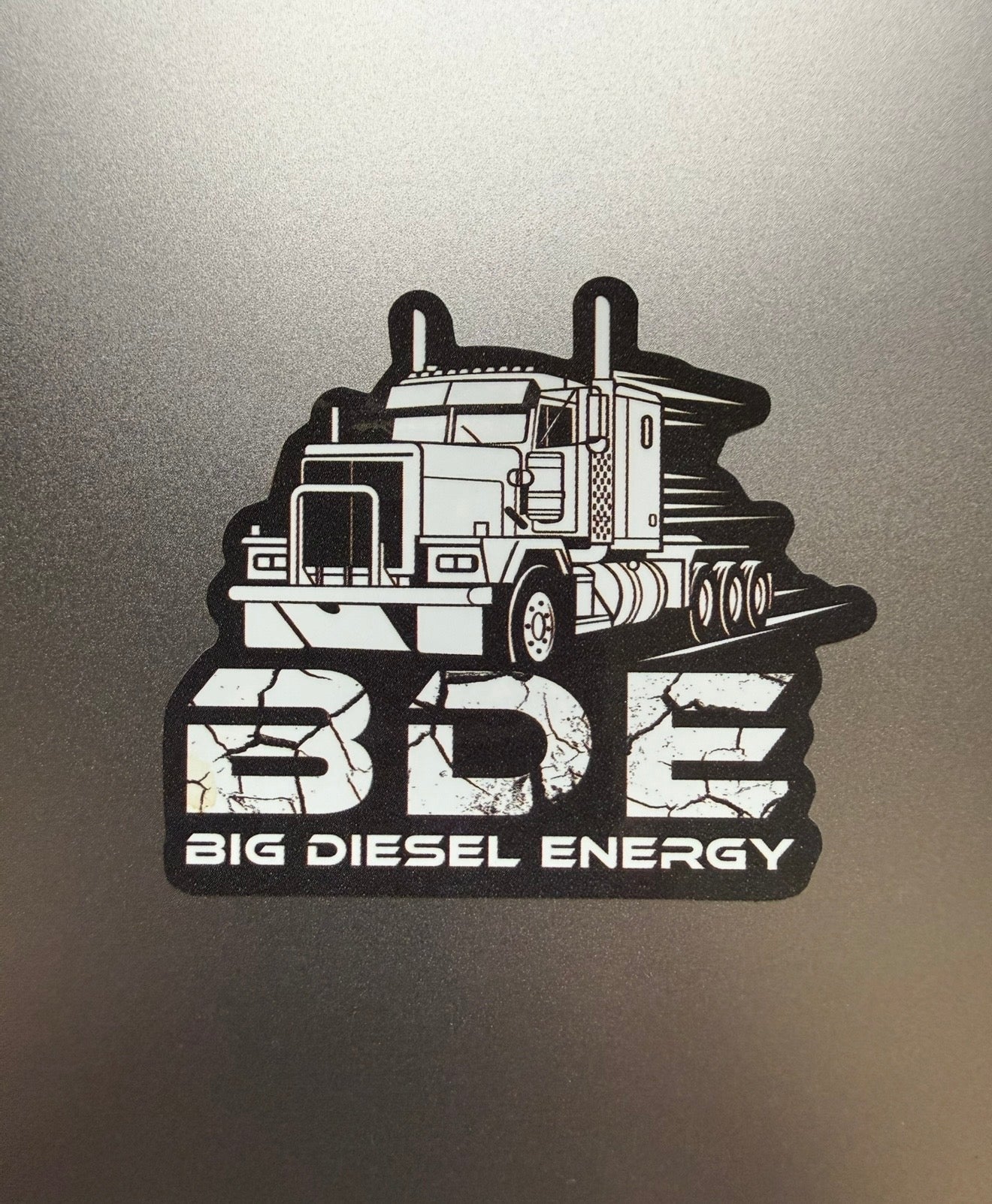 BDE Hard Hat Sticker 2" black